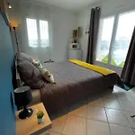 Alloggio in famiglia Calme Avec Piscine Cavagnac