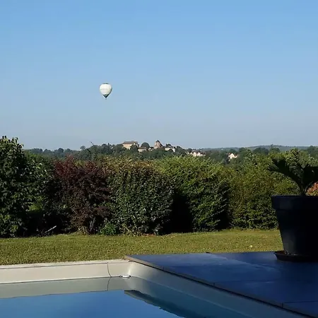 Calme Avec Piscine Alloggio in famiglia Cavagnac
