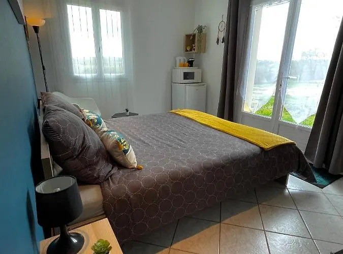 منزل للإقامة Calme Avec Piscine - L'echappee Belle Cavagnac