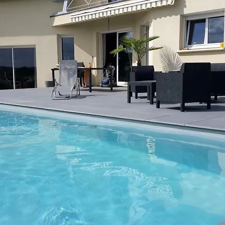 Calme Avec Piscine - L'echappee Belle منزل للإقامة Cavagnac