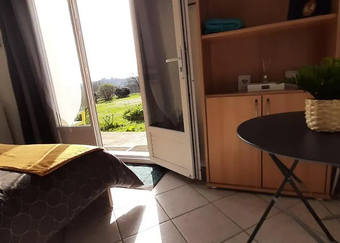 Calme Avec Piscine - L'echappee Belle Ubytování v soukromí Cavagnac